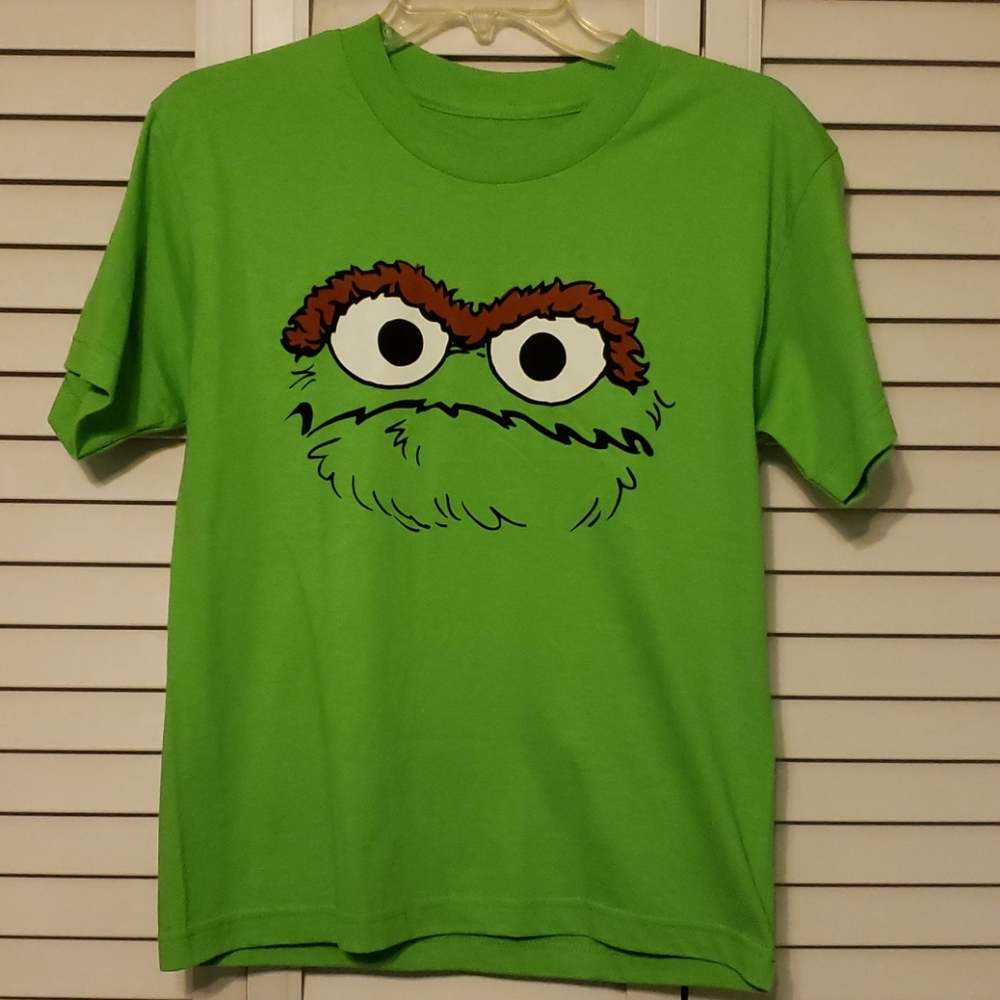 Kids M Sesame Street t-shirt, Oscar the Grouch